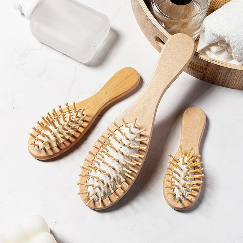Drewniany grzebień z poduszką  – Bamboo Hair Brush recenzja i cena